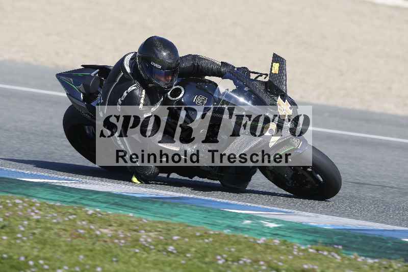 /Archiv-2024/02 29.01.-02.02.2024 Moto Center Thun Jerez/Gruppe schwarz-black/24